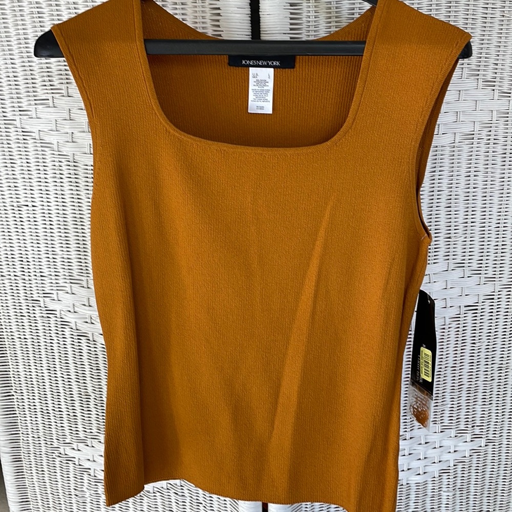 Jones New York rayon and nylon shell